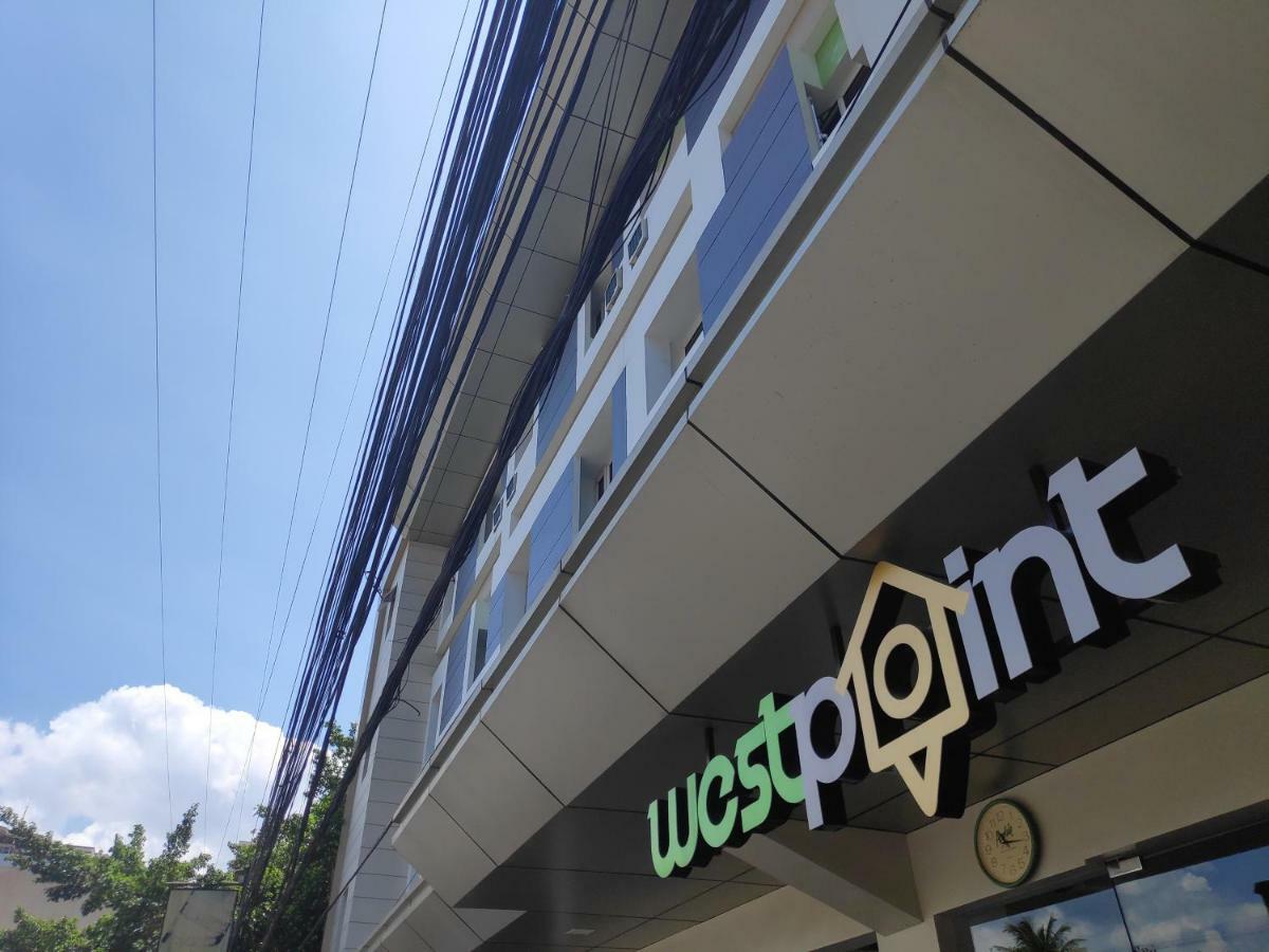 Westpoint Hotel Cebu Stadt Exterior foto